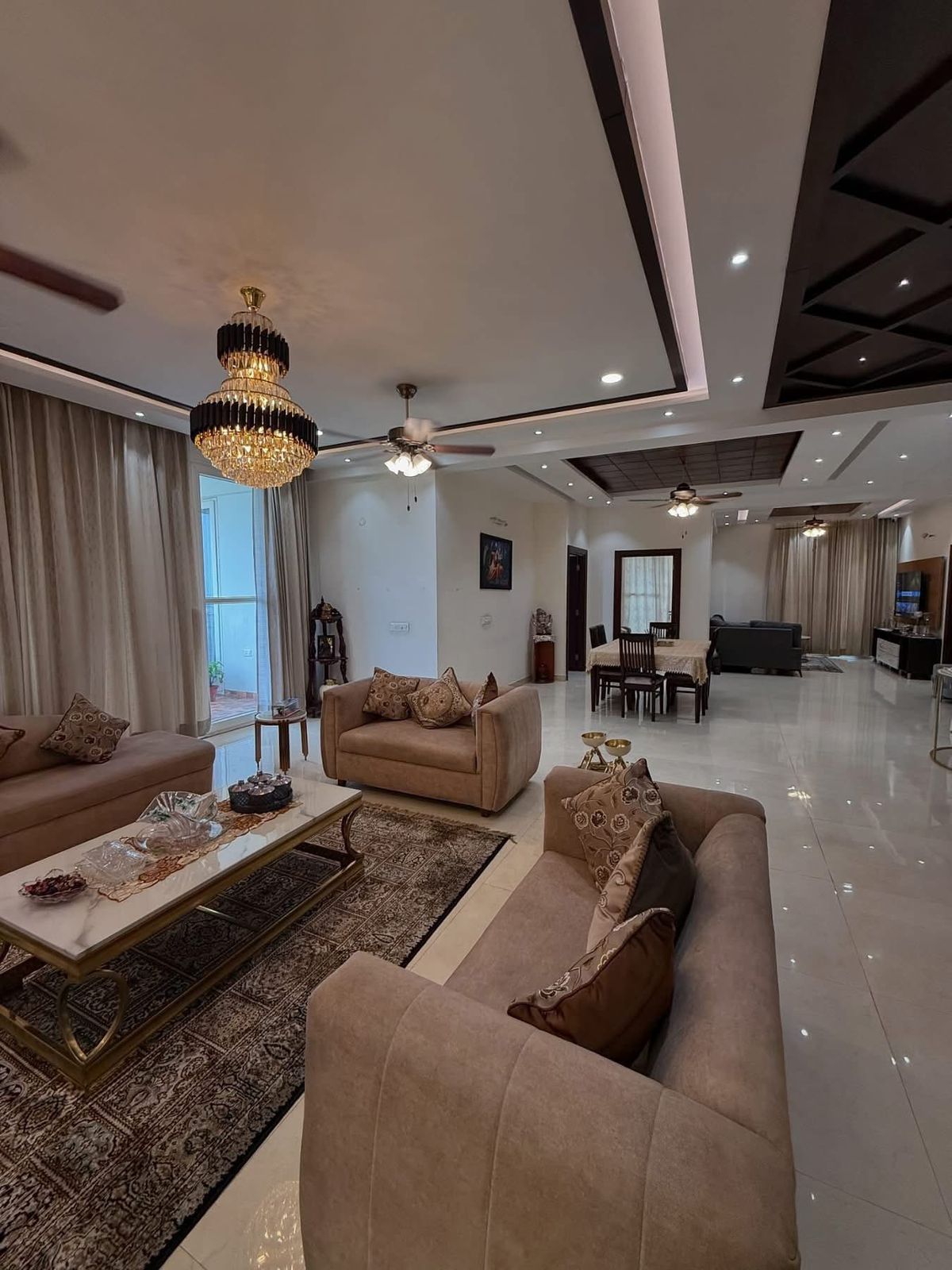 4+1 bhk 3000 sq feet flat