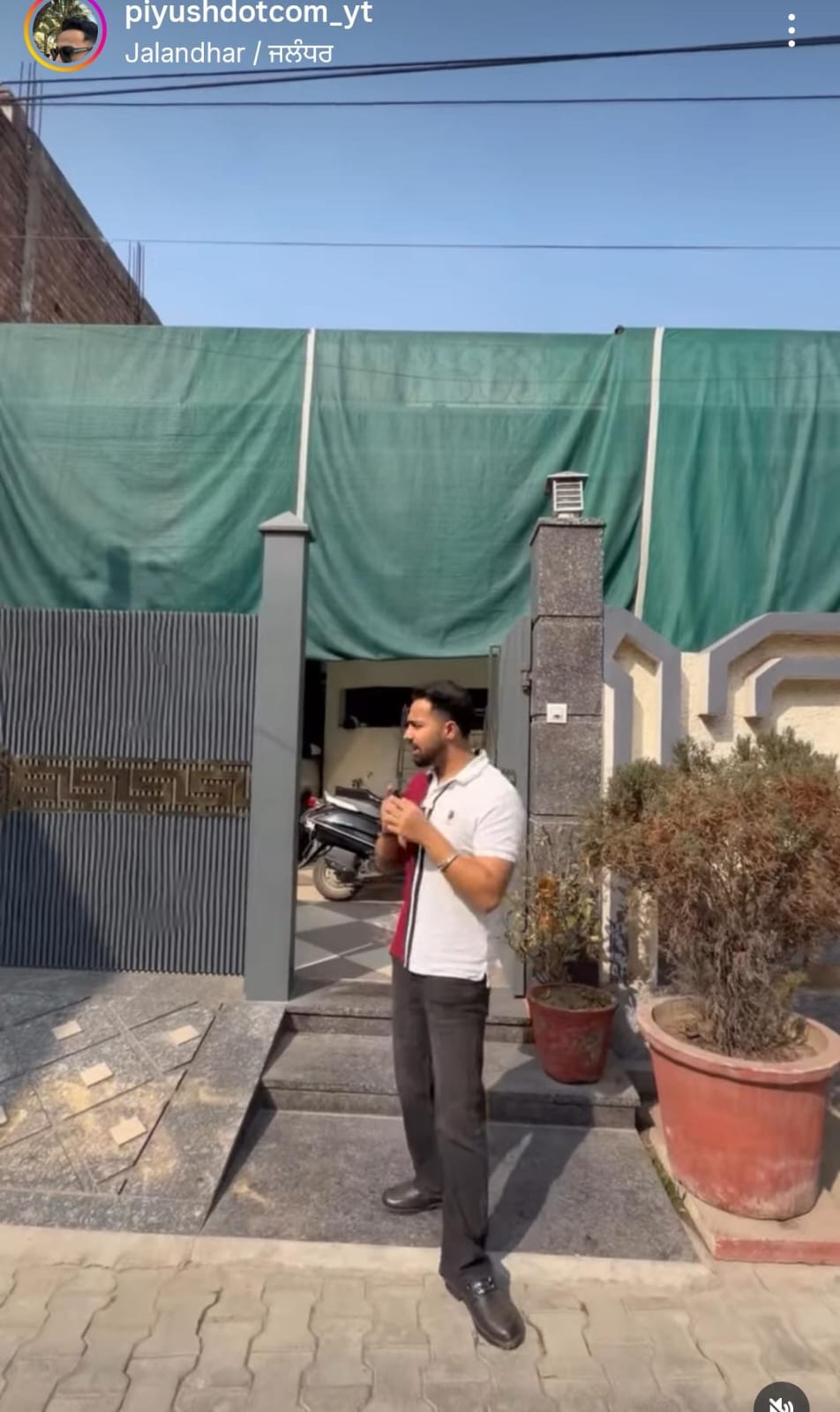 250 gaj ( 10 marla house  south facing  35*60 2 bhk house for sale)